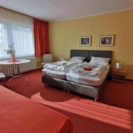 Pension Zur Fledermaus Варен Екстер'єр фото